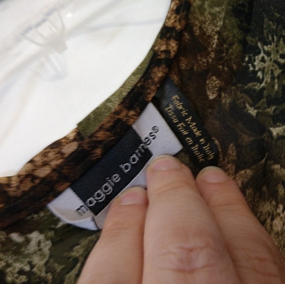 Maggie Barnes Sleeveless Blouse sz 26w - Picture 3 of 6